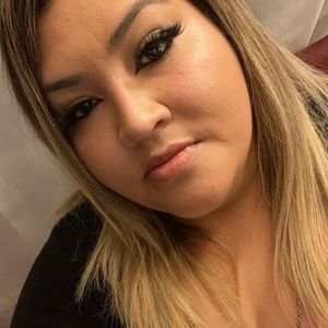 Meet your Posher, Lidia